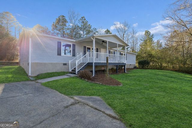 3041 Granite Drive NE, Conyers, GA 30012