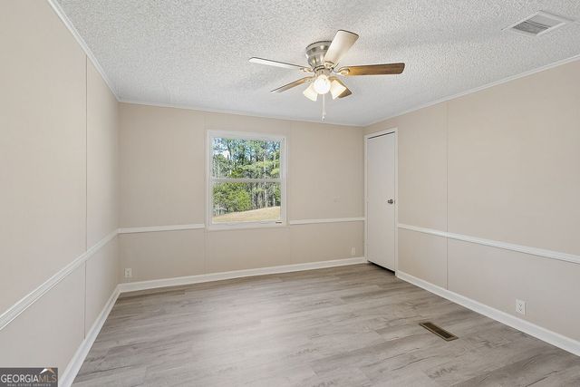 3041 Granite Drive NE, Conyers, GA 30012