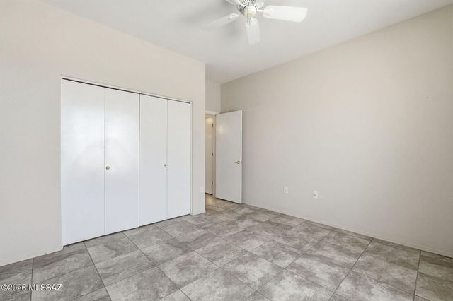 2062 W Vista Ridge Drive, Green Valley, AZ 85622