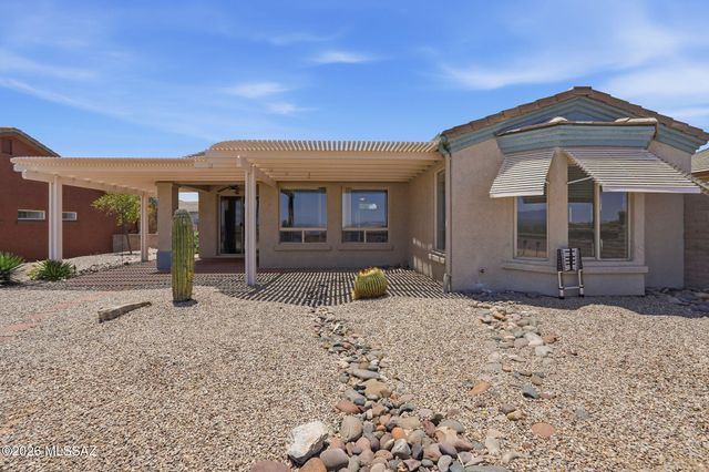 2062 W Vista Ridge Drive, Green Valley, AZ 85622