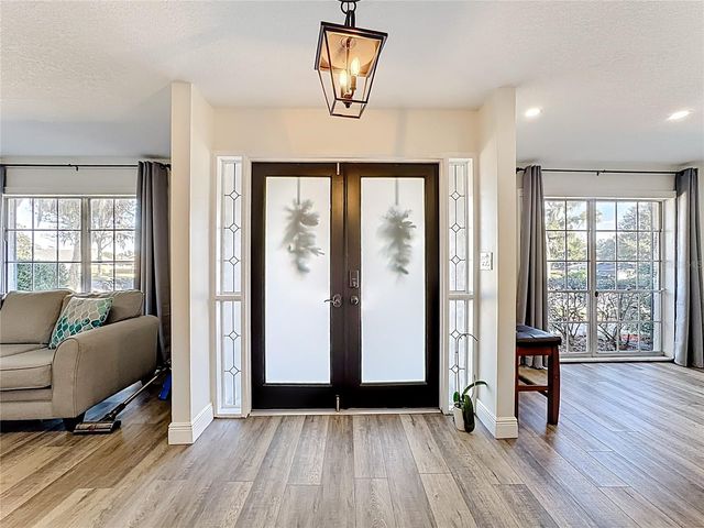 1000 ERROL PARKWAY, Apopka, FL 32712