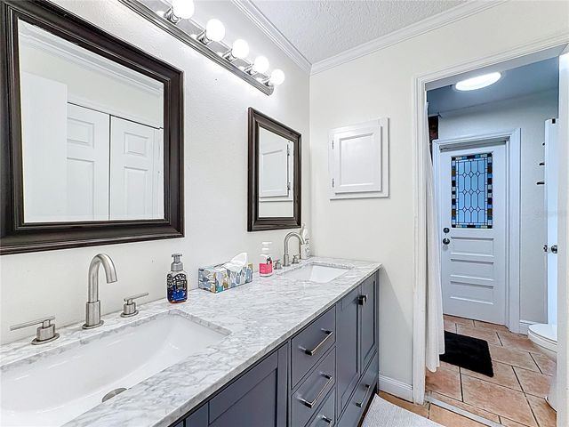 1000 ERROL PARKWAY, Apopka, FL 32712