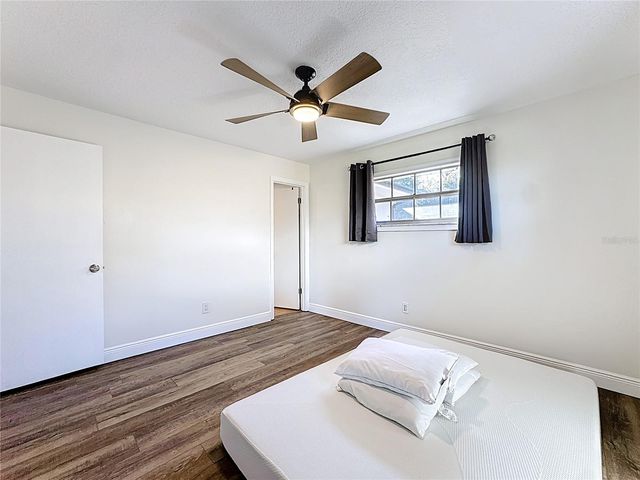 1000 ERROL PARKWAY, Apopka, FL 32712