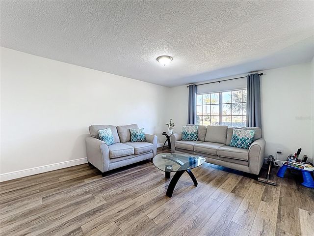 1000 ERROL PARKWAY, Apopka, FL 32712