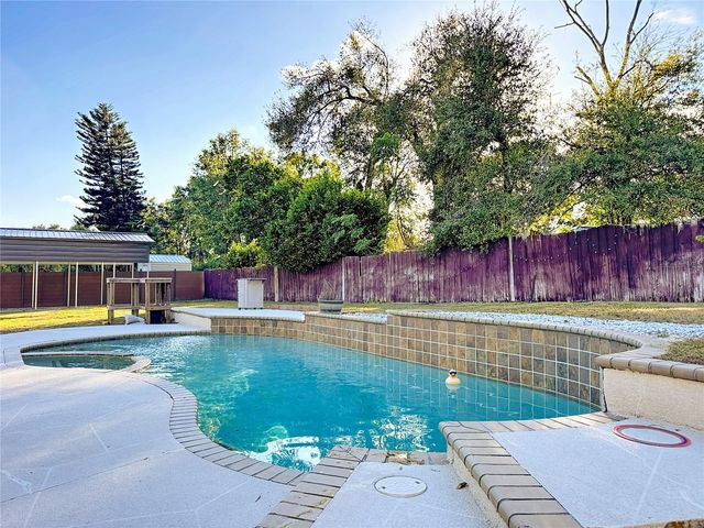 1000 ERROL PARKWAY, Apopka, FL 32712