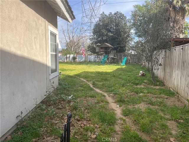 2633 Tahoe, Ontario, CA 91761