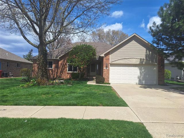 19167 Sandpiper Drive, Macomb, MI 48044