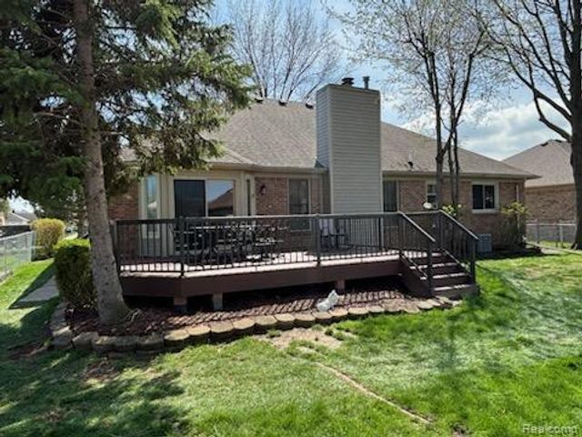19167 Sandpiper Drive, Macomb, MI 48044