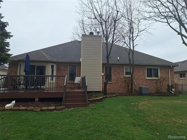19167 Sandpiper Drive, Macomb, MI 48044