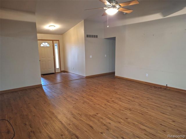 19167 Sandpiper Drive, Macomb, MI 48044