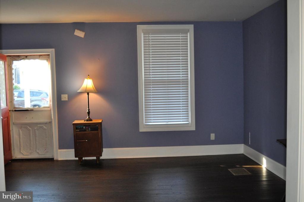 256 CHESTNUT ST, Spring City, PA 19475