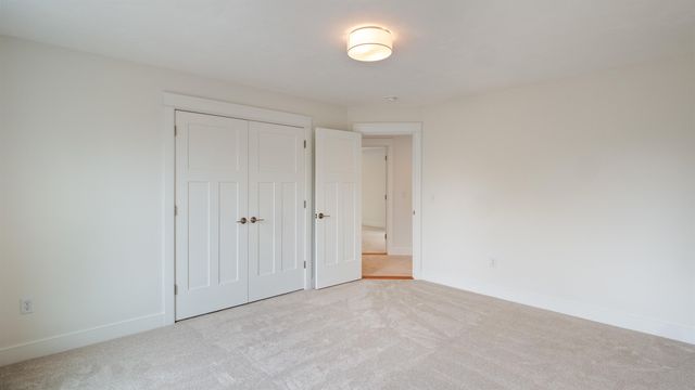 187 No. Main Street, Salem, NH 03079
