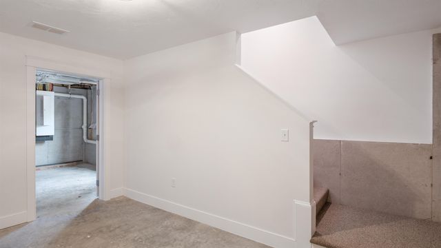 187 No. Main Street, Salem, NH 03079