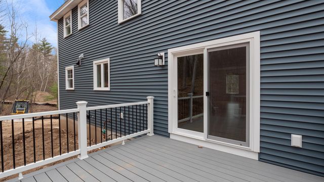 187 No. Main Street, Salem, NH 03079