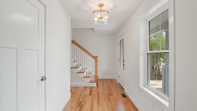 187 No. Main Street, Salem, NH 03079
