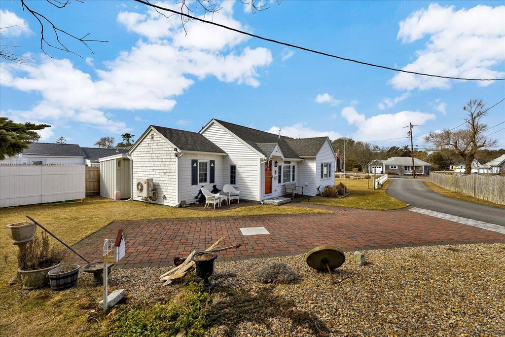 138 Sea Street 6, Dennis Port, MA 02639