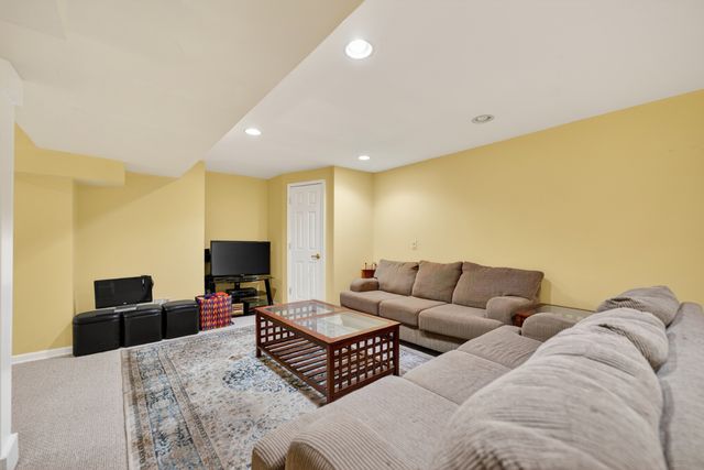 1505 Conlin Court, Belvidere, IL 61008
