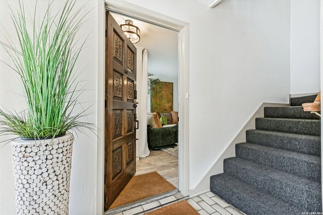 2300 Nacogdoches Rd Apt 139J, San Antonio, TX 78209