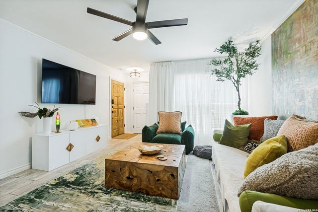 2300 Nacogdoches Rd Apt 139J, San Antonio, TX 78209