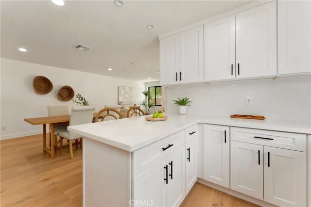 182 W Highland Avenue, Sierra Madre, CA 91024