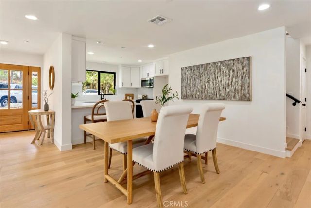 182 W Highland Avenue, Sierra Madre, CA 91024