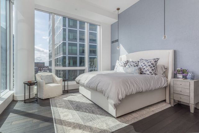 22 Liberty Drive PH1G, Boston, MA 02210