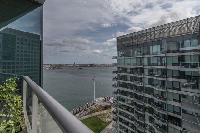 22 Liberty Drive PH1G, Boston, MA 02210