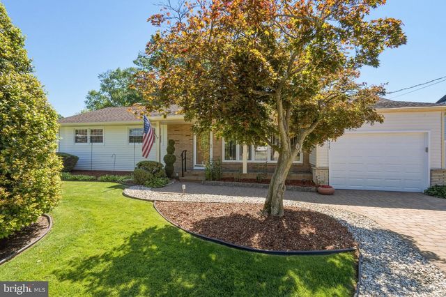 575 ROYAL DR, Vineland, NJ 08360