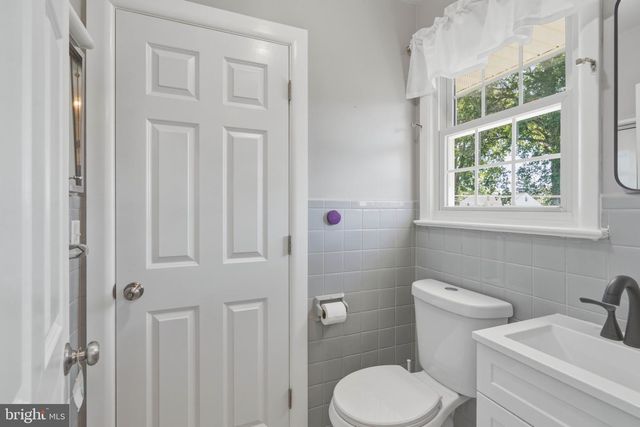 575 ROYAL DR, Vineland, NJ 08360
