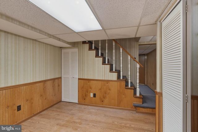 575 ROYAL DR, Vineland, NJ 08360