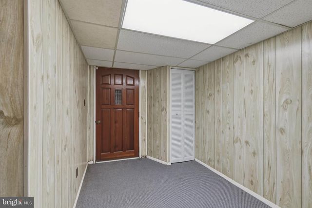 575 ROYAL DR, Vineland, NJ 08360