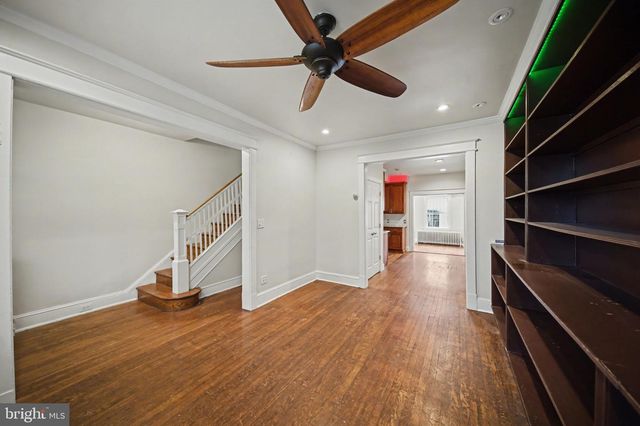 729 KENNEDY ST NW, Washington, DC 20011