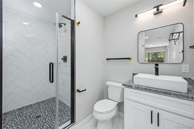 3226 S Oneida Way, Denver, CO 80224
