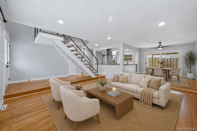 3226 S Oneida Way, Denver, CO 80224