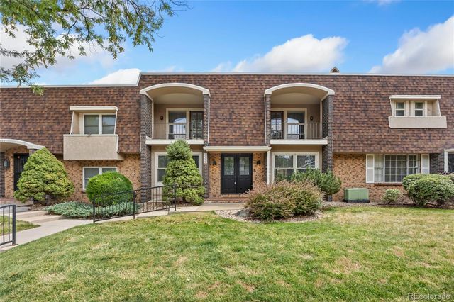3226 S Oneida Way, Denver, CO 80224