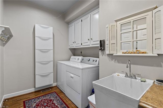 202 Rock Creek CT, Yorktown, VA 23693