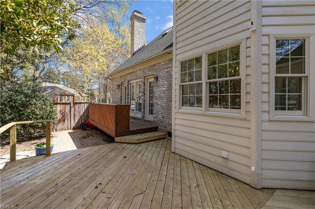 202 Rock Creek CT, Yorktown, VA 23693