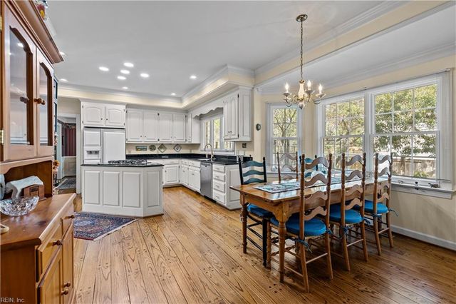 202 Rock Creek CT, Yorktown, VA 23693