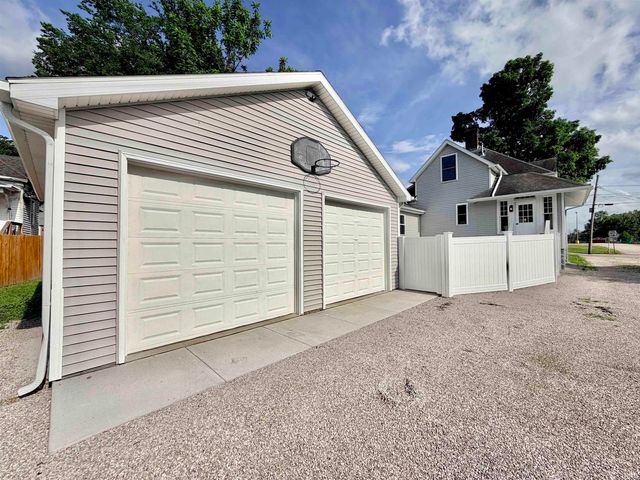 602 E Main Street, Boonville, IN 47601