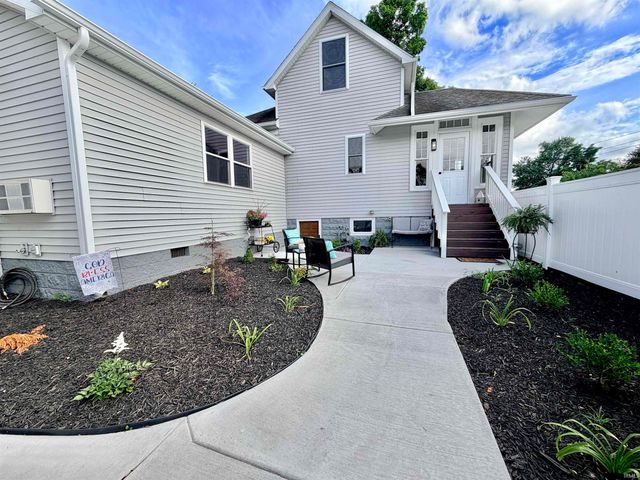 602 E Main Street, Boonville, IN 47601