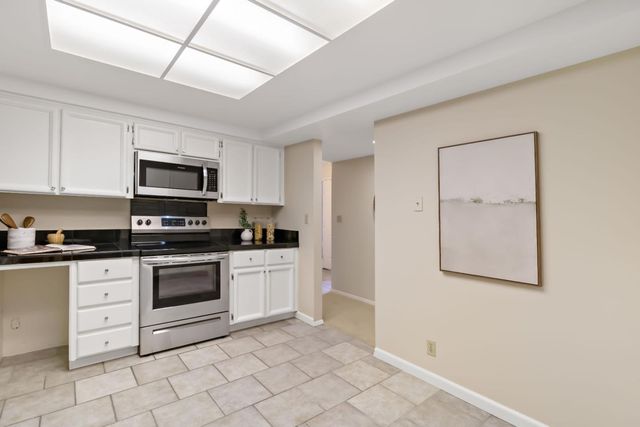 4148 Thain Way, Palo Alto, CA 94306