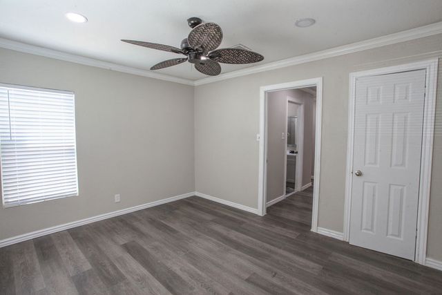 1507 E 11th Place, Big Spring, TX 79720