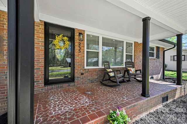 235 Cantiberry Drive, Salisbury, NC 28146