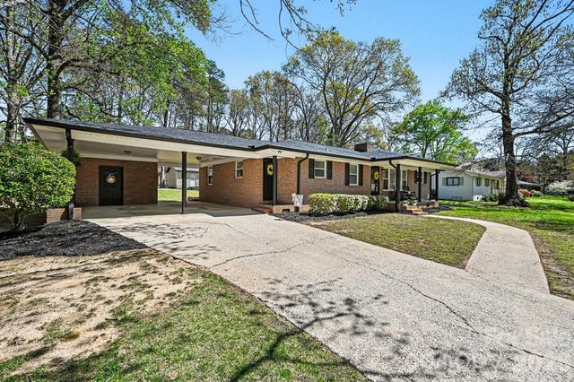 235 Cantiberry Drive, Salisbury, NC 28146