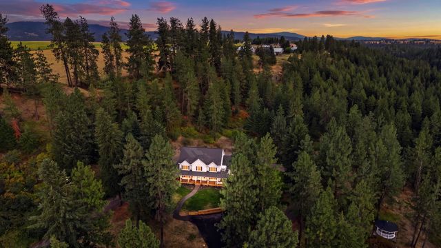12710 E Kronquist Rd, Mead, WA 99021