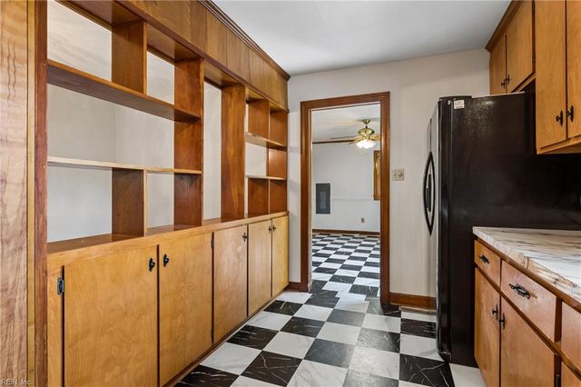 127 Ivy Home RD, Hampton, VA 23669