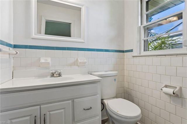 127 Ivy Home RD, Hampton, VA 23669