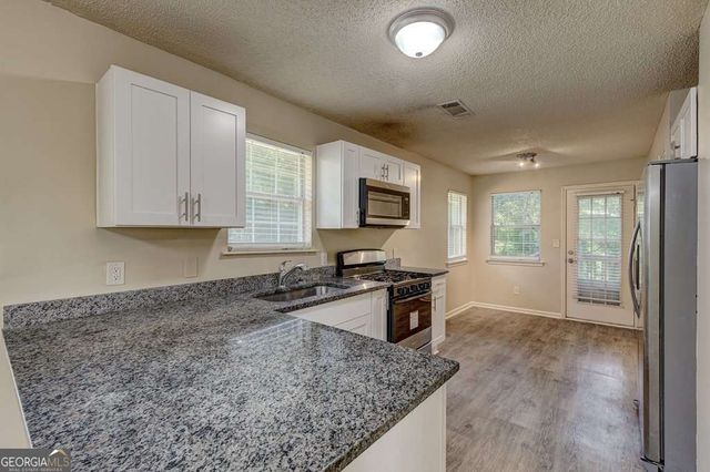 132 Samanthas Way, Mcdonough, GA 30253