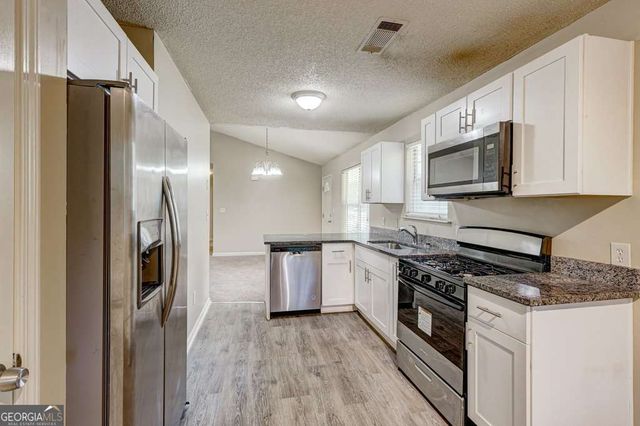 132 Samanthas Way, Mcdonough, GA 30253