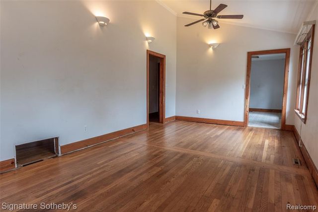 63 E Rockwood Street, Ecorse, MI 48229